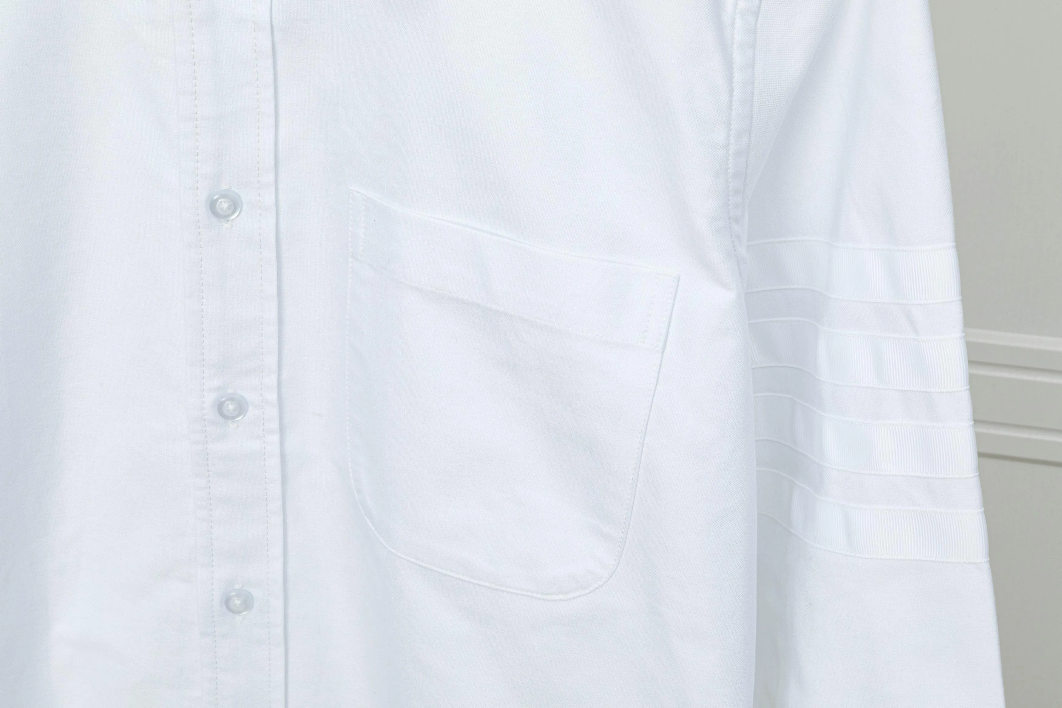 𝗧𝗵𝗼𝗺 𝗕𝗿𝗼𝘄𝗻𝗲 White 😌 Classic ～TB ， ， ！ ， 🕺 ！ ！ ， ， ， New Arrival， ～ ：White Light Blue Sizes：01234
